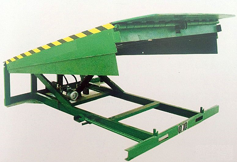 固定式液壓登車(chē)橋 固定式液壓登車(chē)橋